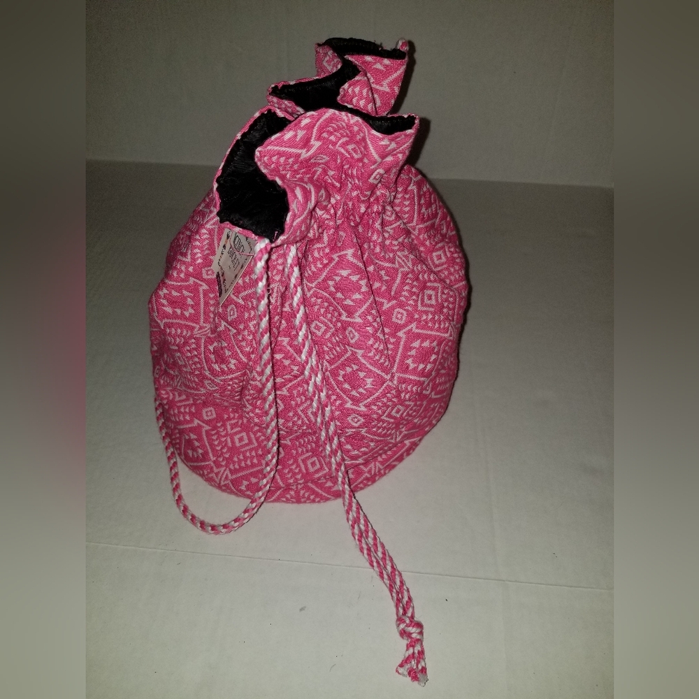 Patterned Aztec Geometric Drawstring Cinch Bucket… - image 5